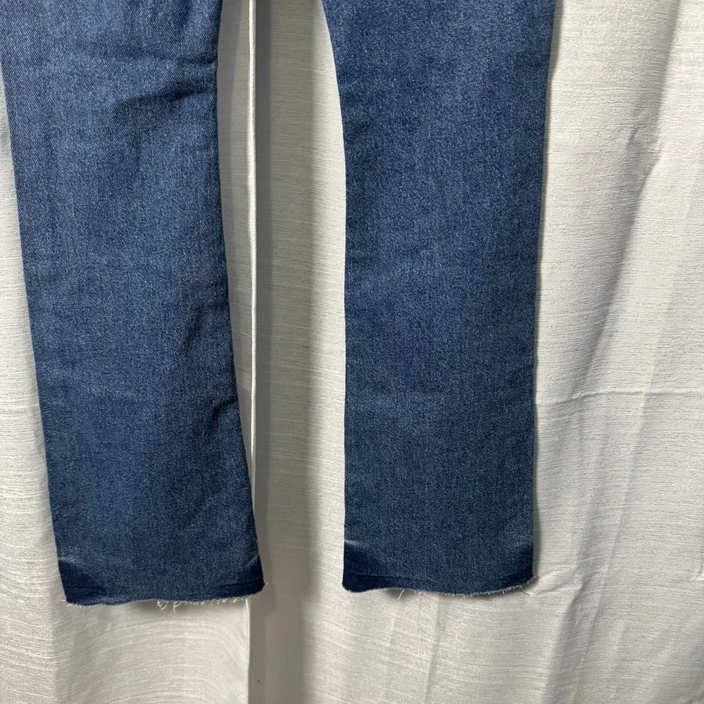 Forever 21 Denim Medium Washed Midrise Slimfit Bootcut Leg Sz 27 Distressed New - Picture 9 of 13